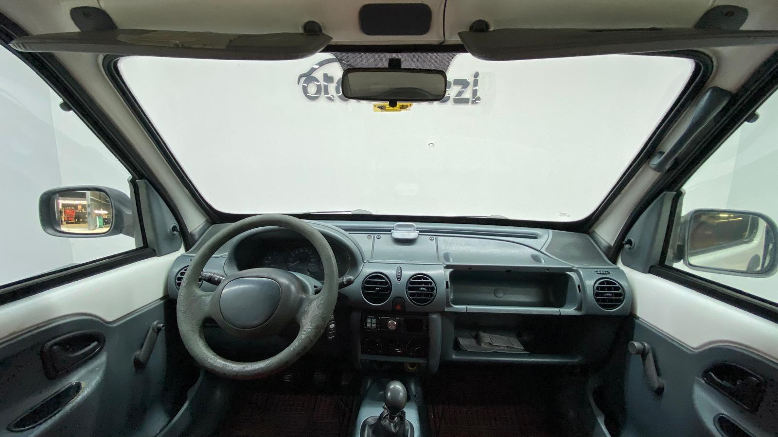 RENAULT KANGOO 10